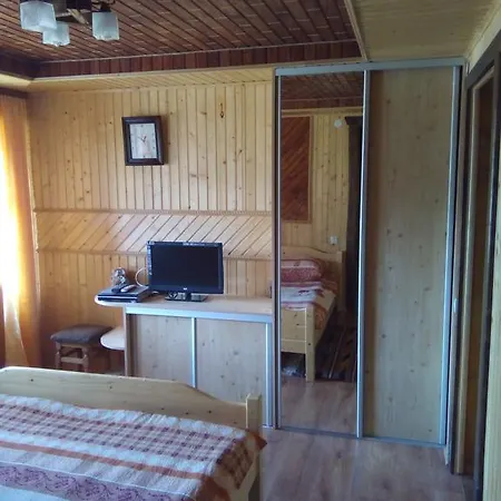 Privatunterkunft Opryshky *