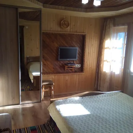 Privatunterkunft Opryshky *