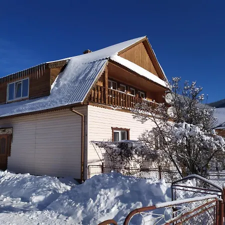 Privatunterkunft Opryshky